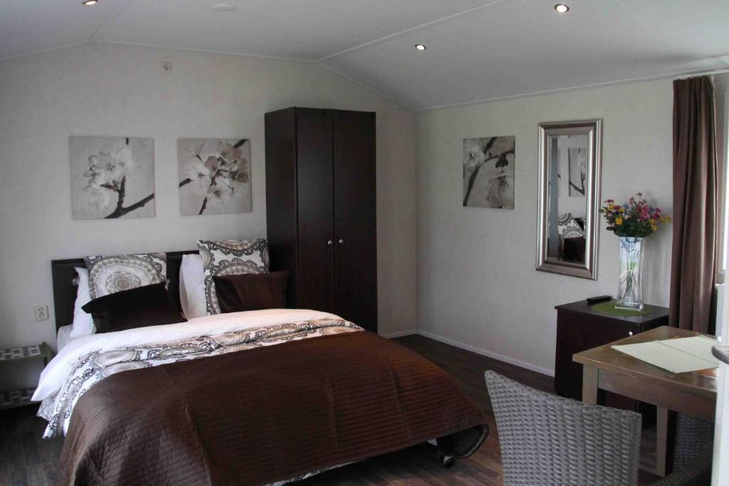 Veerhuys Tante Jet Hotell Blitterswijck Rum bild